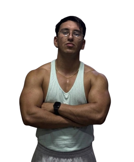 Rodrigo Romero con brazos cruzados